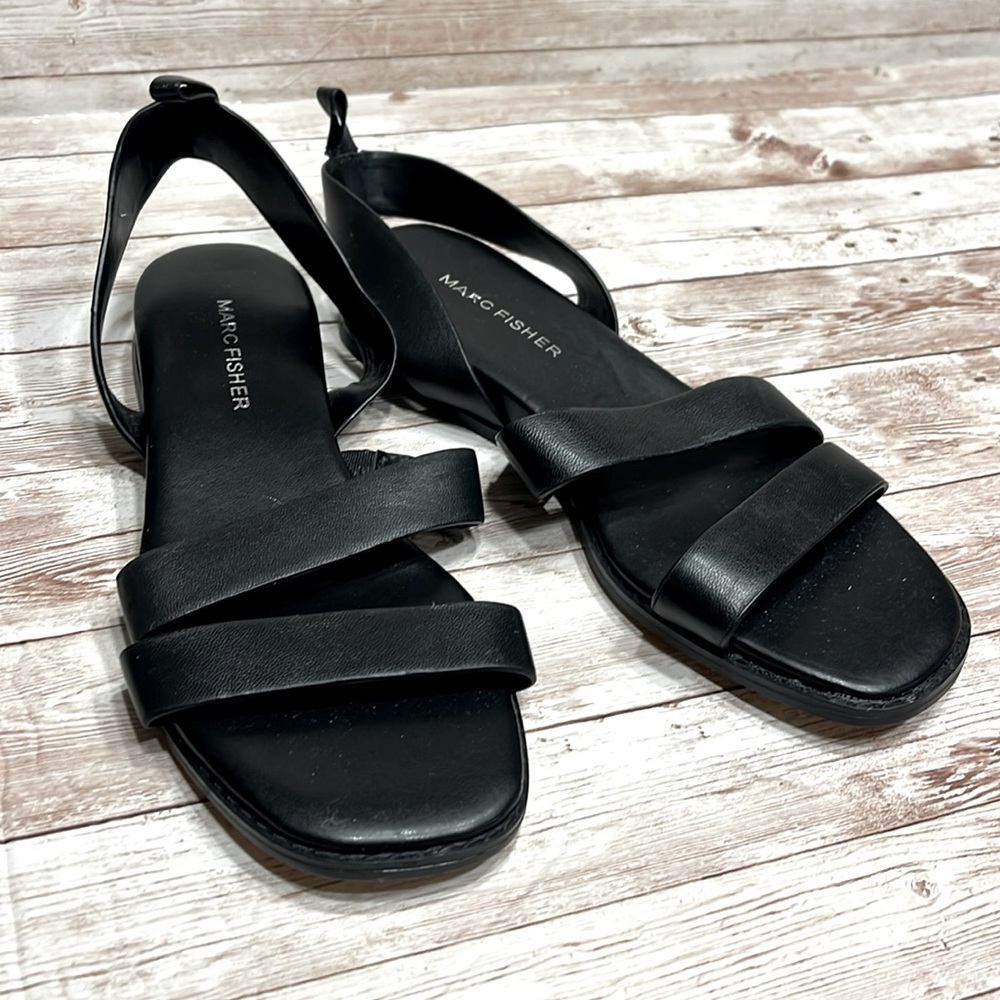 Black Marc Fisher Sandals Size 6 M